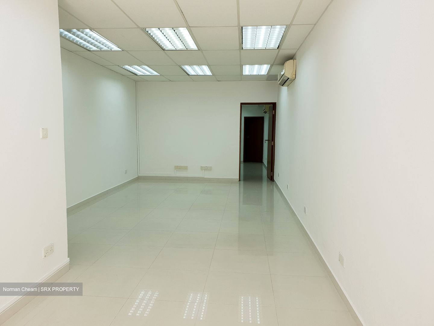 Telok Ayer Conservation Area (D1), Shop House #456527971